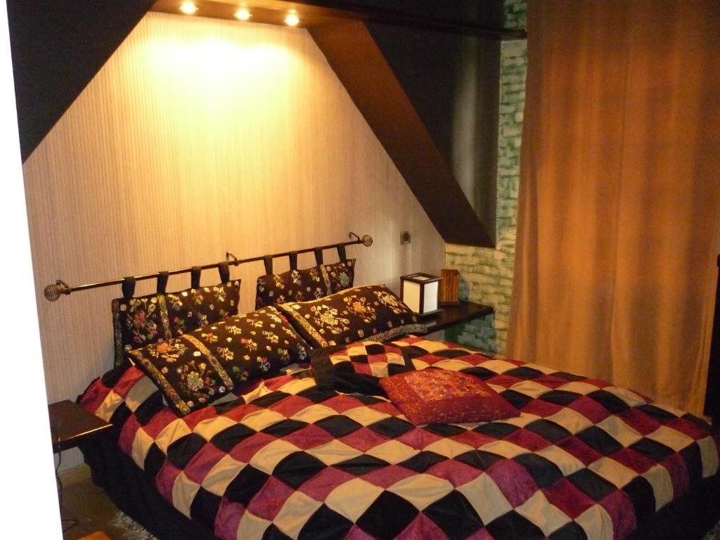 Vilele Lucia Luxury Mens Sana Sinaia Bilik gambar